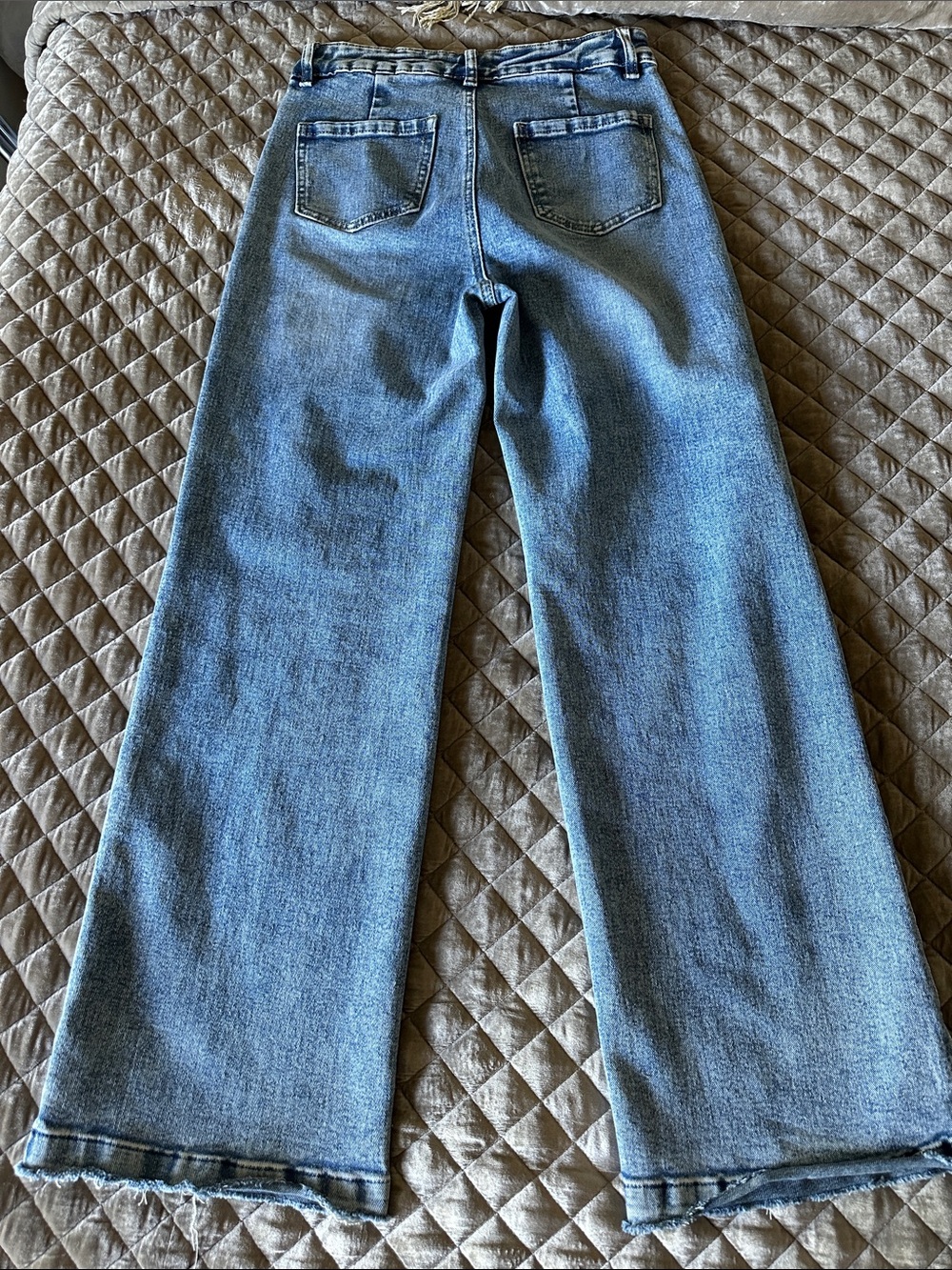 Women's Blue Wide Leg Jeans - Classic Flare - Picture 5 of 6